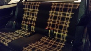 Rear bench seat